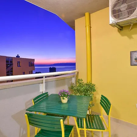 Apartment Anda Makarska
