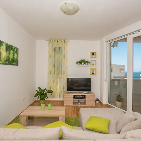 Anda Apartment *